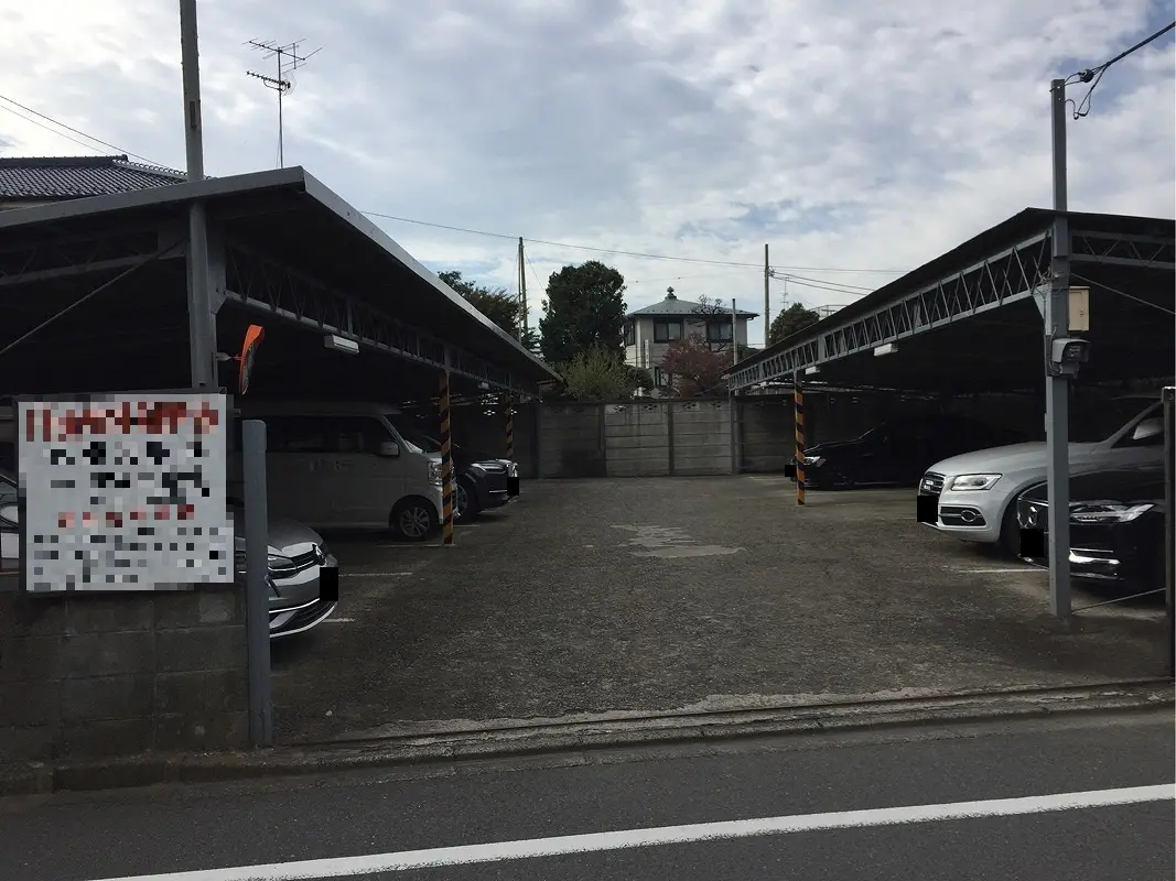 世田谷区瀬田４丁目　月極駐車場